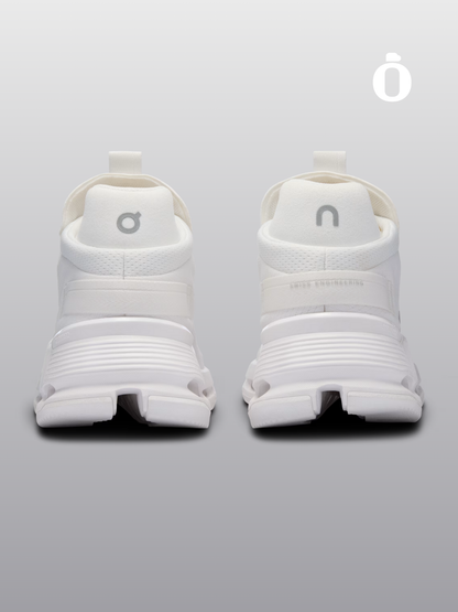 On | Women´s Cloudnova 2 | All White