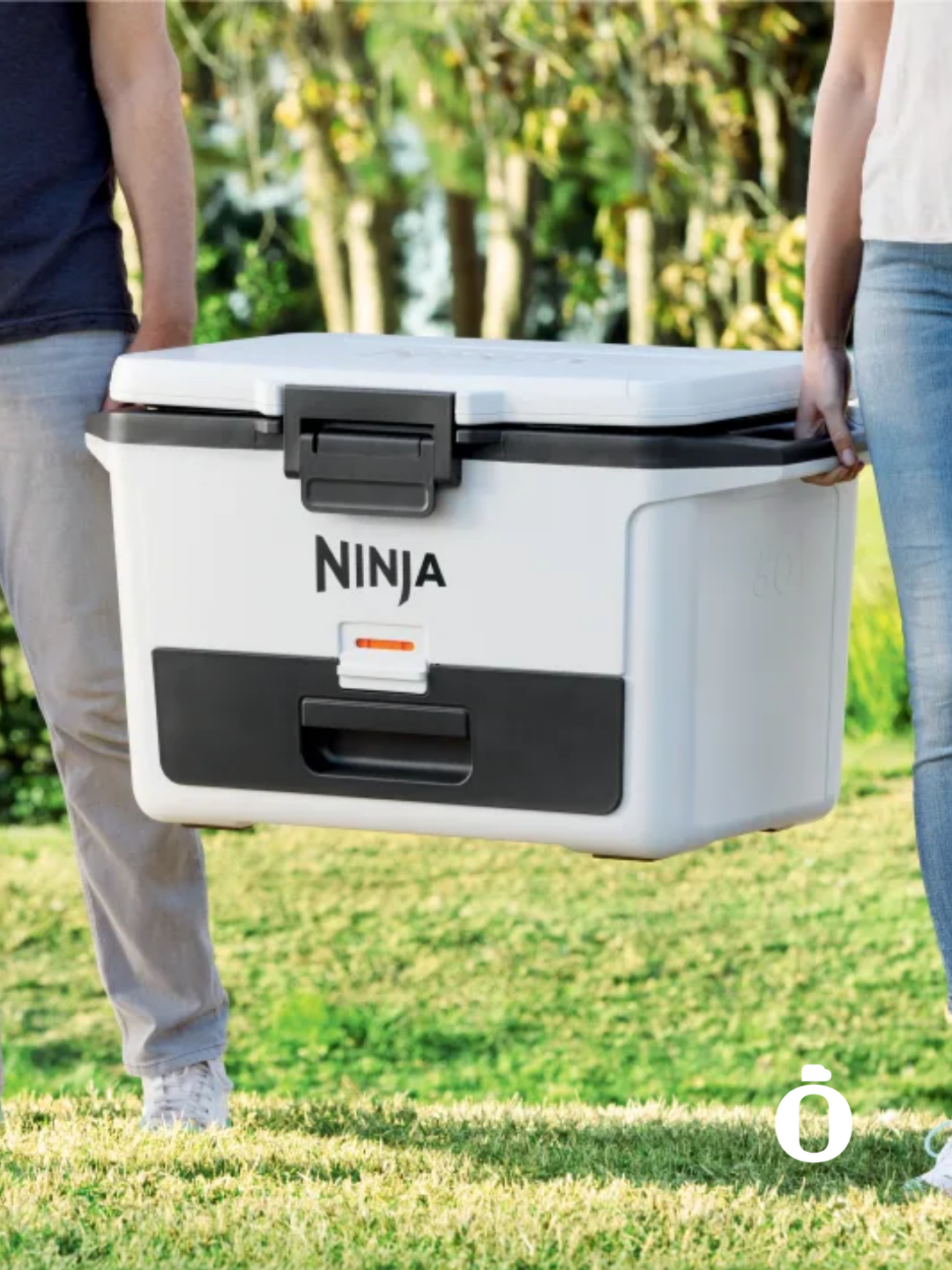 Ninja | FrostVault Hard Cooler with Dry Zone | 50 qt | Cloud White