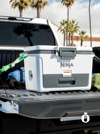 Ninja | FrostVault Hard Cooler with Dry Zone | 50 qt | Cloud White