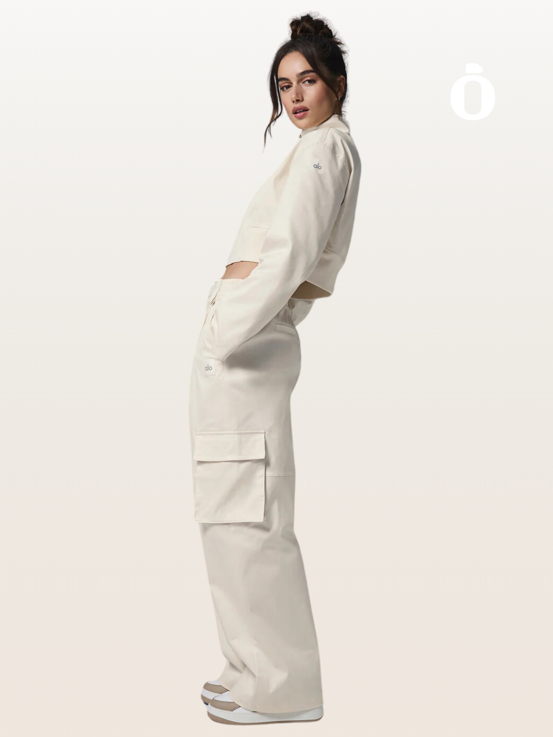 Alo | High-Waist Night Out Cargo Trouser | Ivory