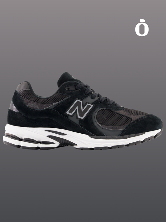 New Balance | 2002R | Men | White/Black