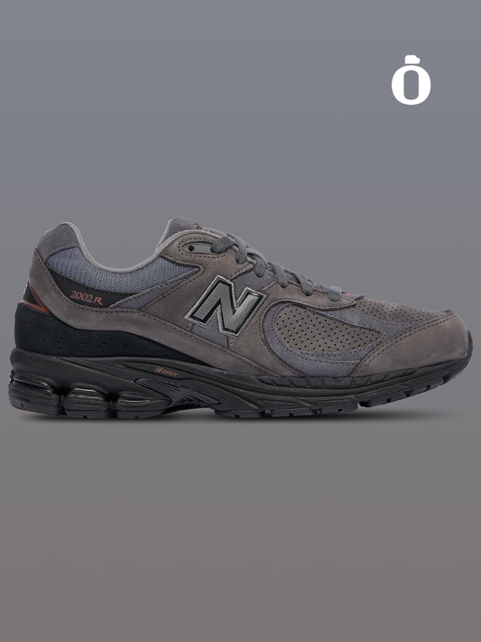 New Balance | 2002R | Men | Charcoal/Black/Black