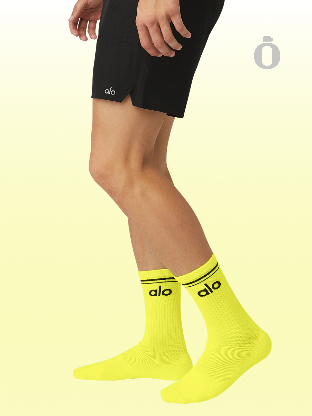 Alo | Unisex Throwback Sock | Highlighter/Black