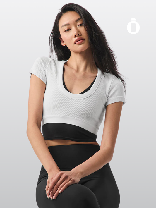 Alo | Seamless Ribbed Cropped Serene Short Sleeve | White