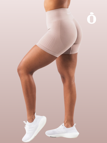 Alphalete | Amplify Contour Short 5" | Porcelain