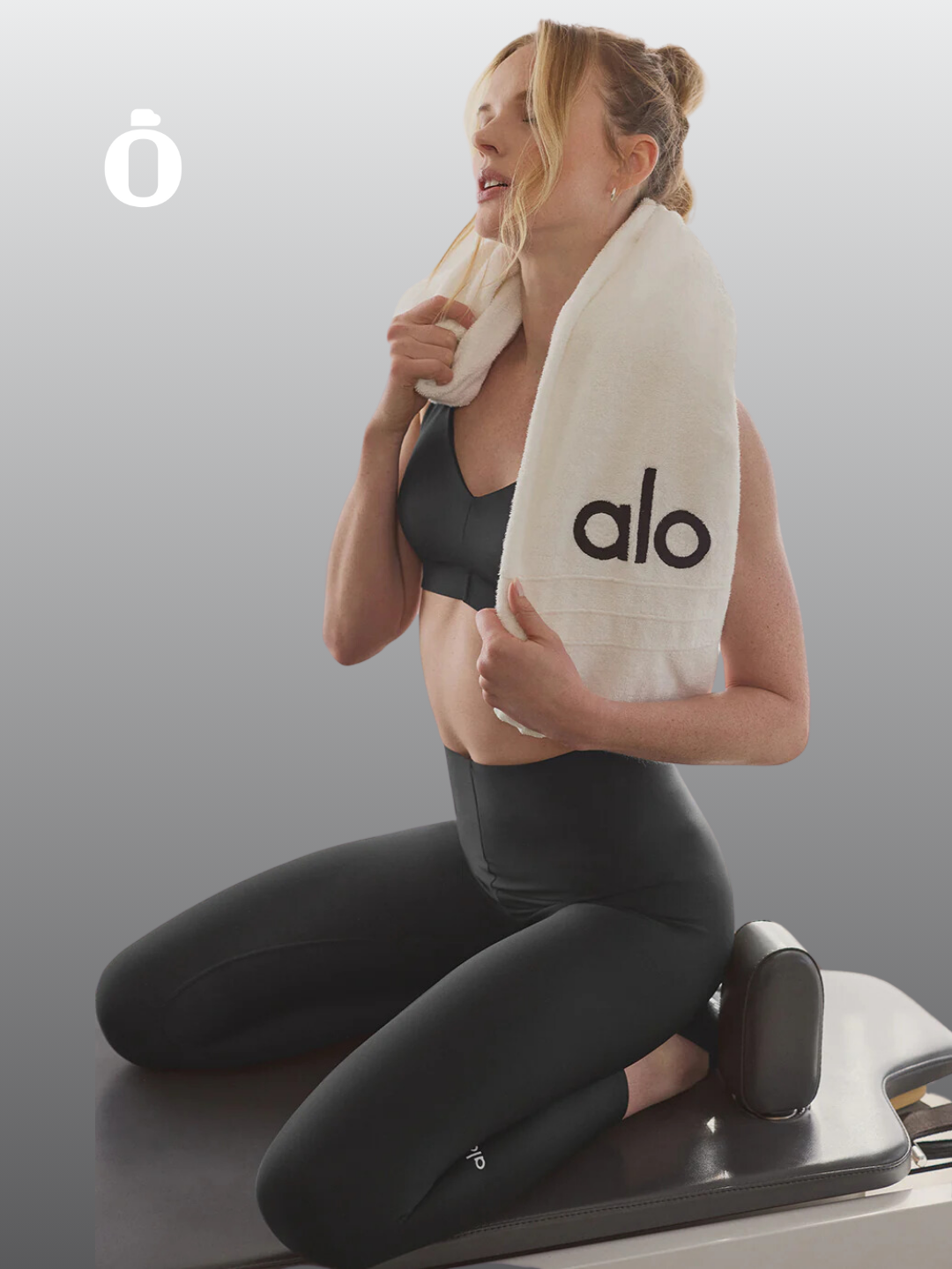 Alo | Airlift Strength Extreme High-Waist 7/8 Legging | Black