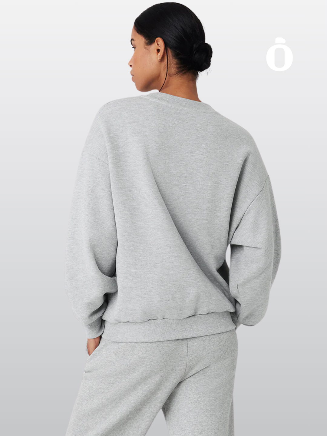 Alo | Accolade Crew Neck Pullover | Athletic Heather Grey