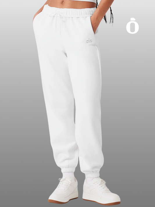 Alo | Accolade Sweatpant | White