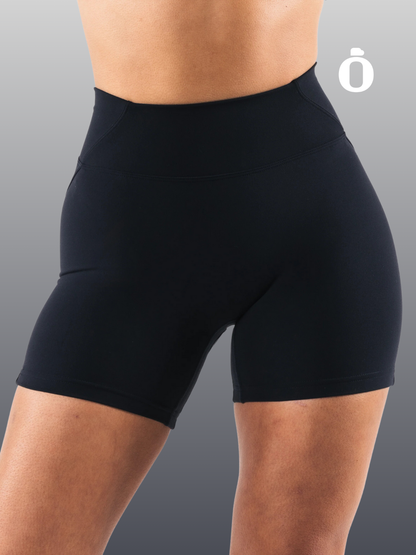 Alphalete | Aura Short 5" | Black