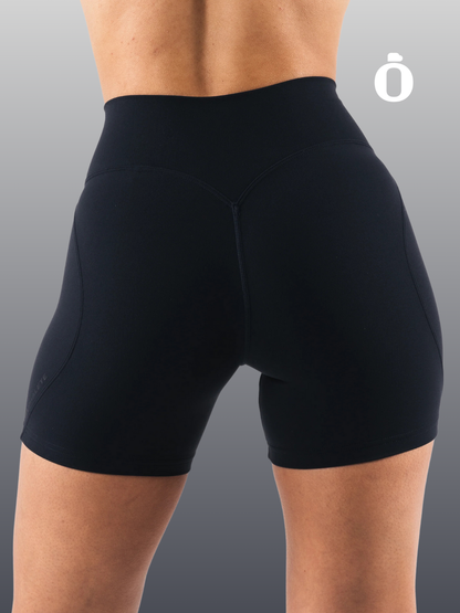 Alphalete | Aura Short 5" | Black