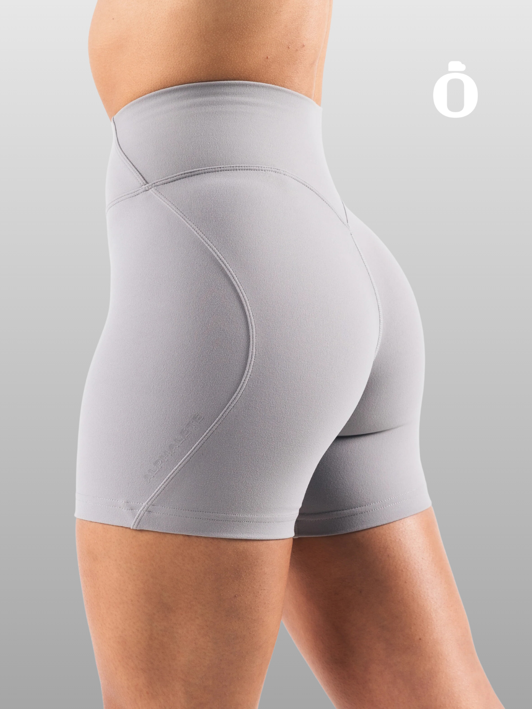 Alphalete | Aura Short 5" | Smoke