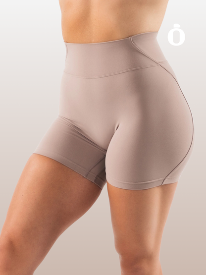 Alphalete | Aura Short 5" | Sand