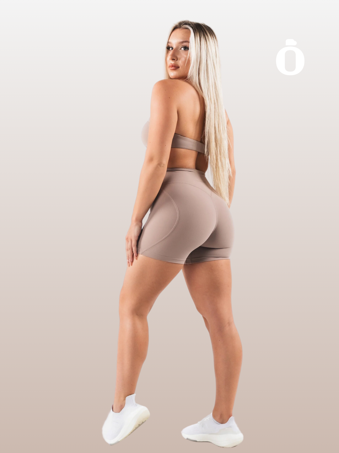 Alphalete | Aura Short 5" | Sand