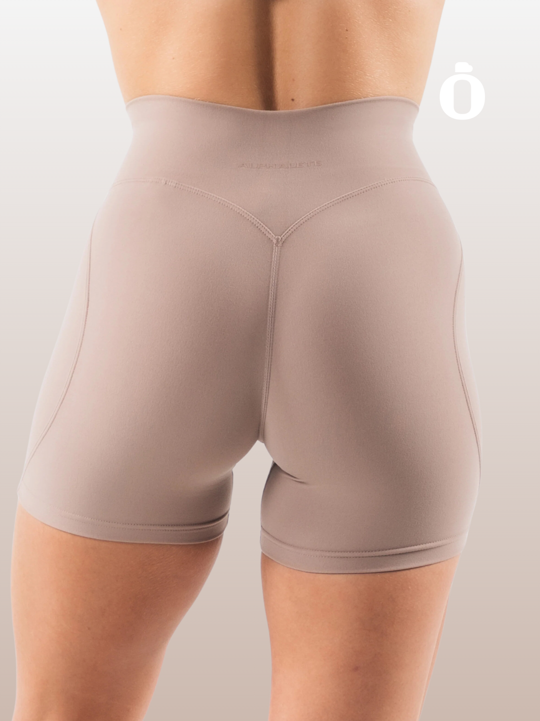 Alphalete | Aura Short 5" | Sand