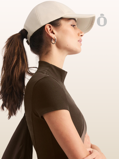 Alo | Satin Off-Duty Cap | Creme