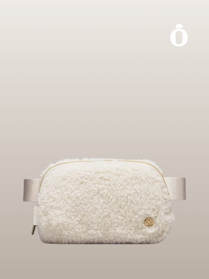 Lululemon | Everywhere Belt Bag 1L Fleece | White Opal/Gold