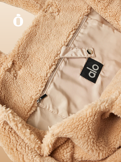 Alo | Foxy Sherpa Tote | Camel